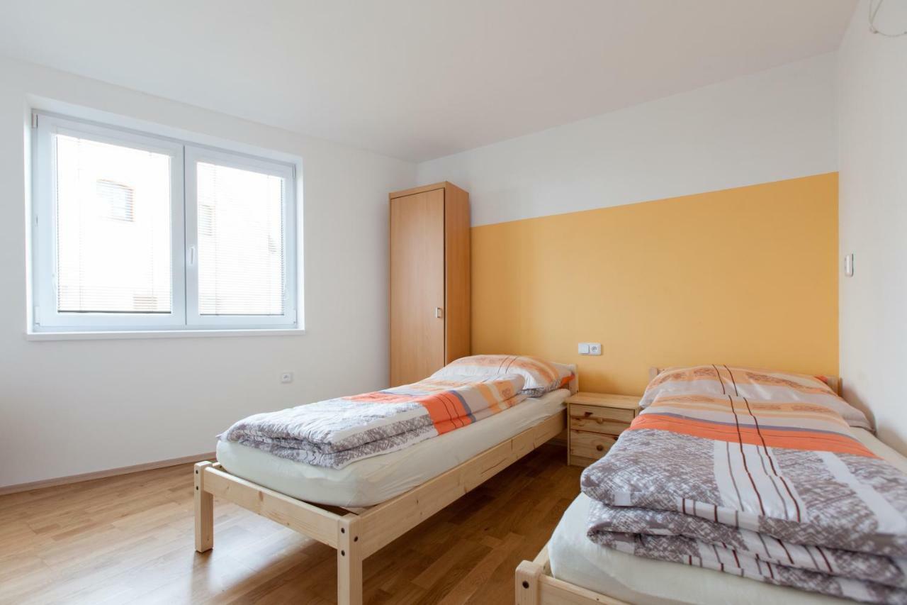 Sklipek Vinarstvi Paul Hotel Velké Bílovice Esterno foto