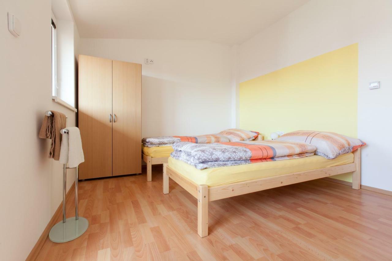 Sklipek Vinarstvi Paul Hotel Velké Bílovice Esterno foto